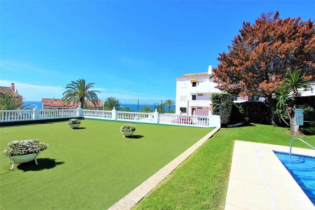Apartamentos Los Cisnes - 2º Linea De Playa - Perfecta Ubicacion Benalmadena Apartment